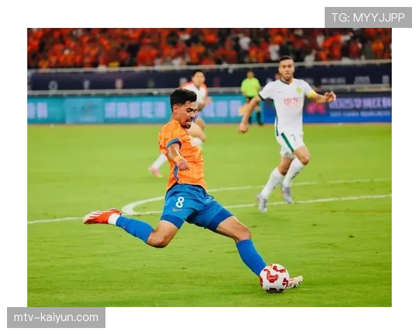 山东泰山vs浙江队半场战罢，克雷桑世界波助主队1-0领先